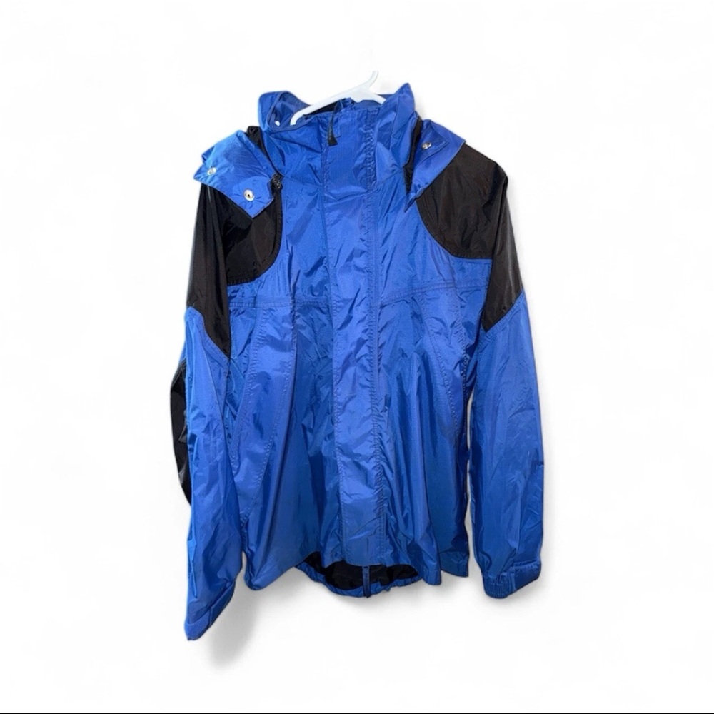 Bass Pro Shop Medium Coat 100% Nylon